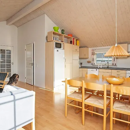 Modern Oasis In Scenic Lokken-by Traum * Løkken